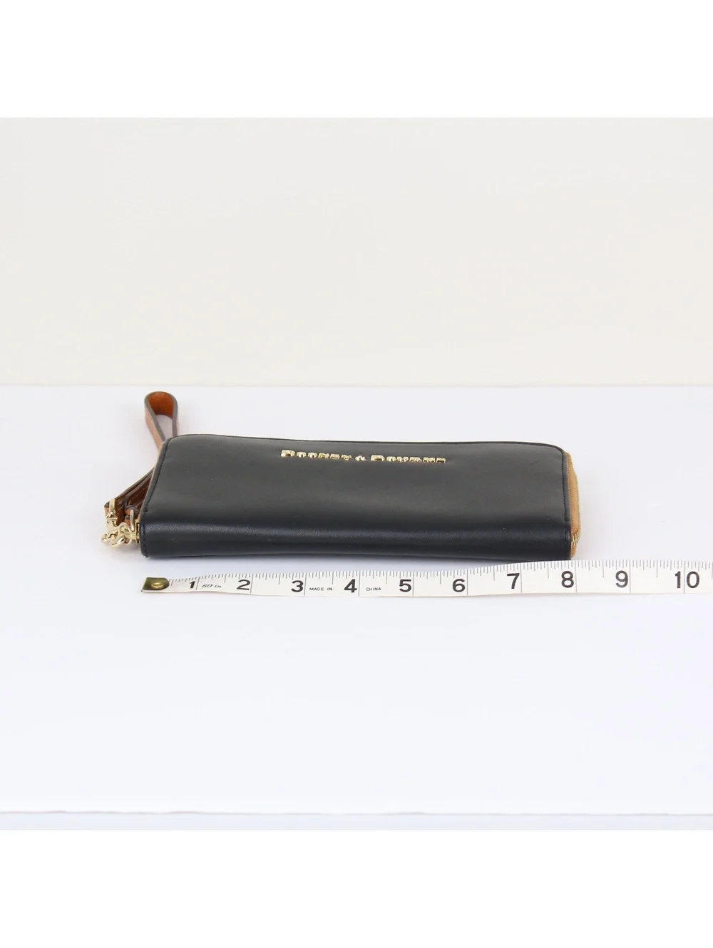 Dooney & Bourke dooney bourke